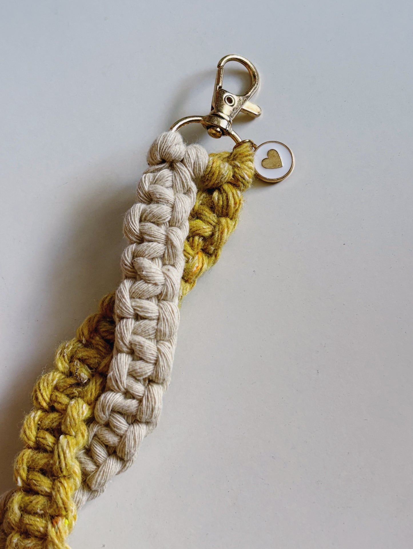 Strap decorativo en macramé