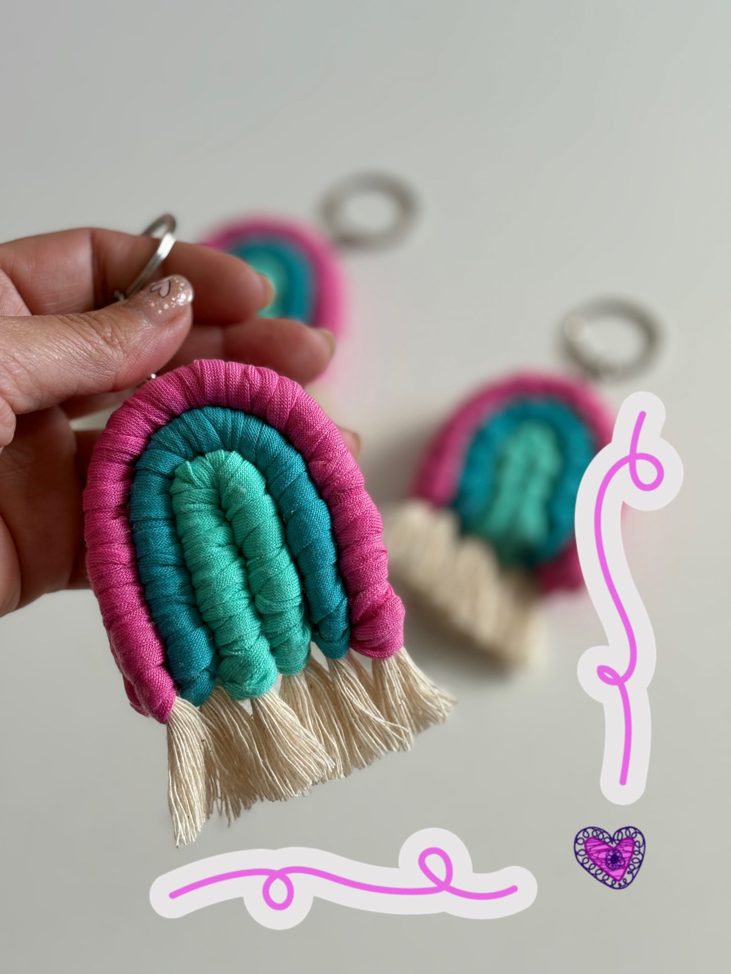 Llaveros Arcoíris AMA Deco