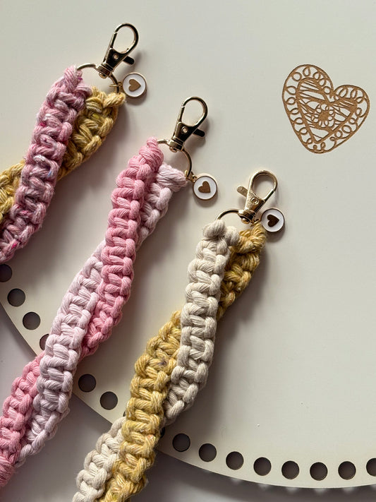 Strap decorativo en macramé