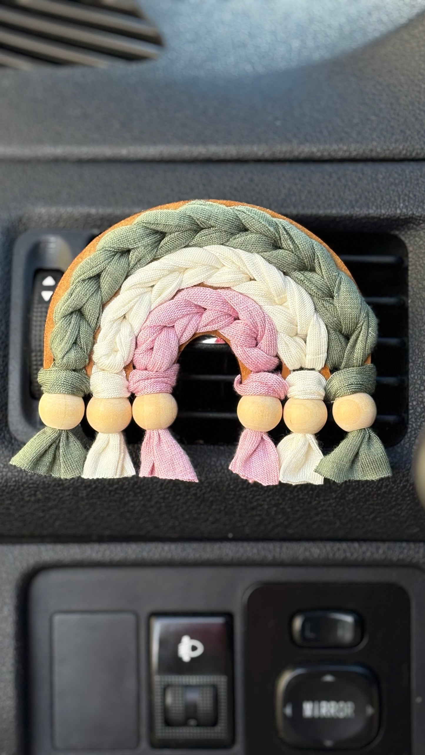 Arcoíris Decorativo para Auto – AMA tu Viaje