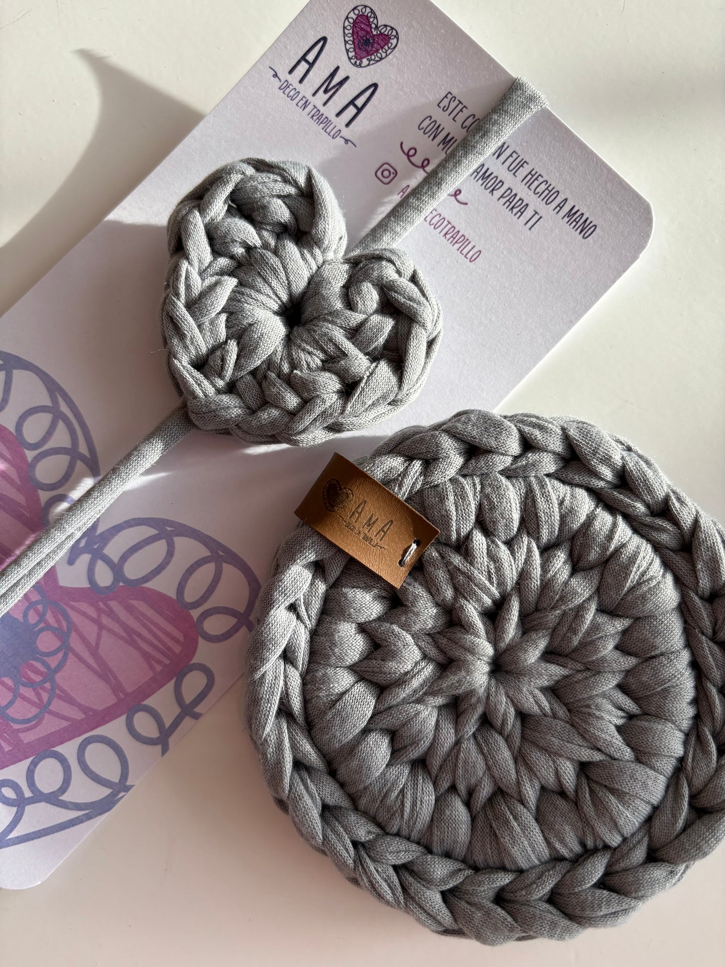 Kit Marcapáginas & Posavasos – AMA tu Momento
